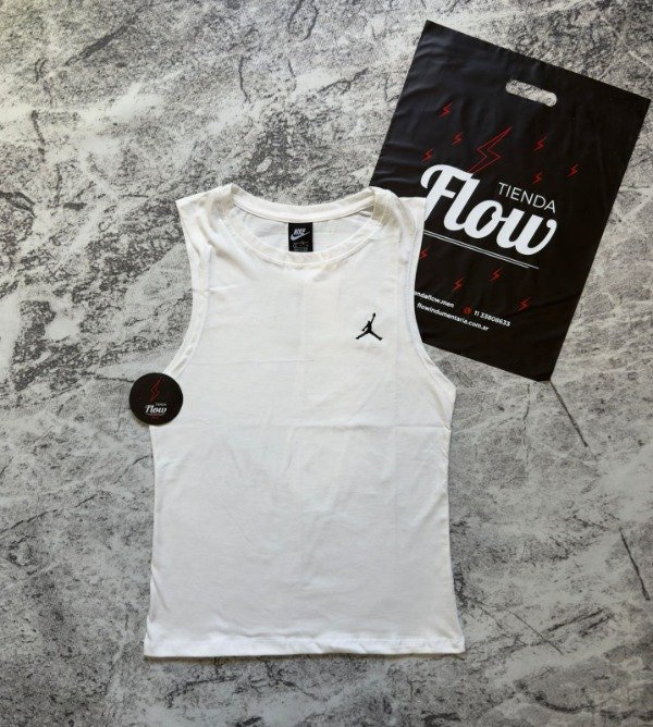Producto - Musculosa Jordan Basic Blanca