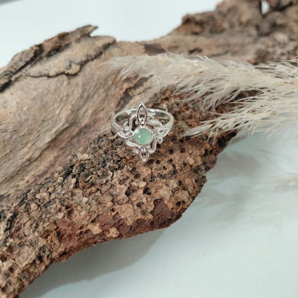 Producto - Anillo Nudo de Bruja Cuarzo verde