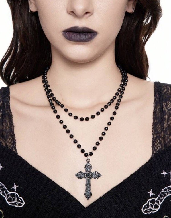 Producto - Collar black cross perlas
