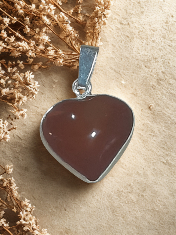 Producto - Dije mini corazón de Cornalina
