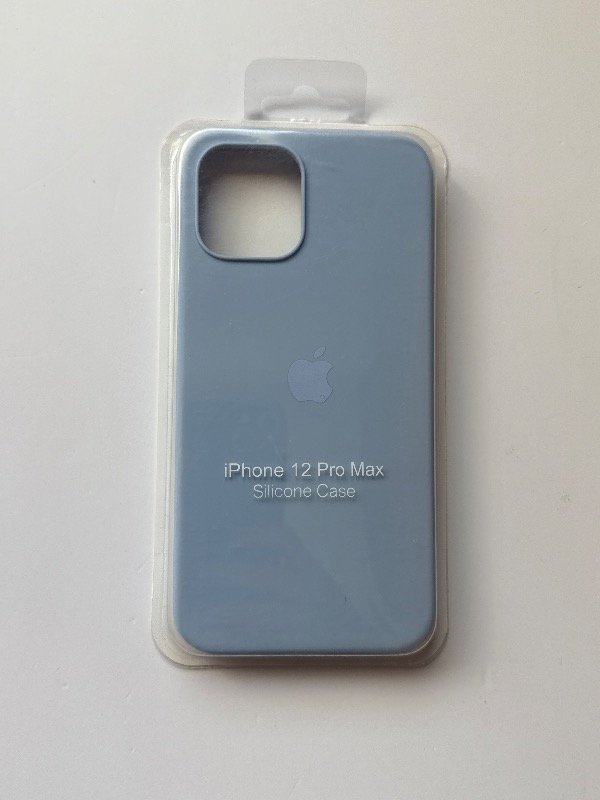 Producto - Silicone case celeste iphone 12 pro max