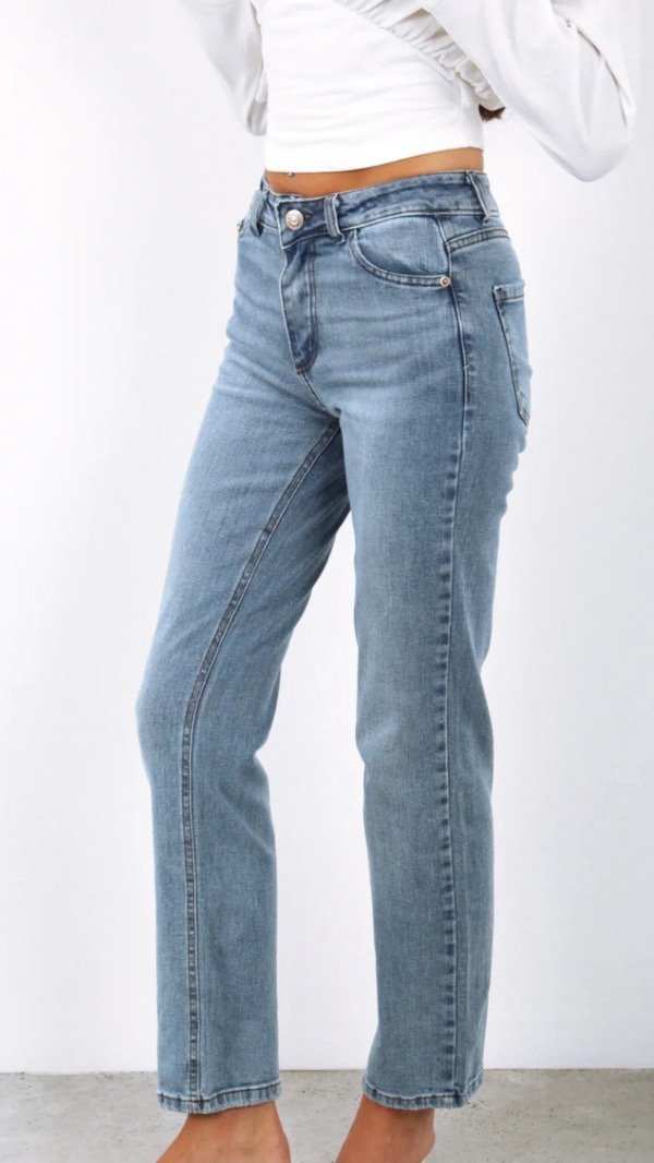Producto - Straight DATA