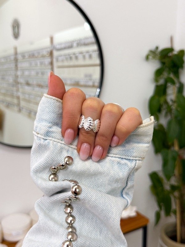 Producto - Anillo acero blanco conchas de mar