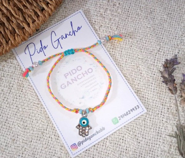 Producto - Pulsera trenzada con Manito de Fátima strass