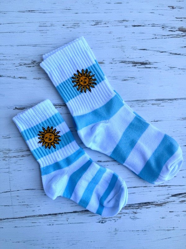Producto - Medias Argentina sol de mayo celeste NIÑO o Adulto