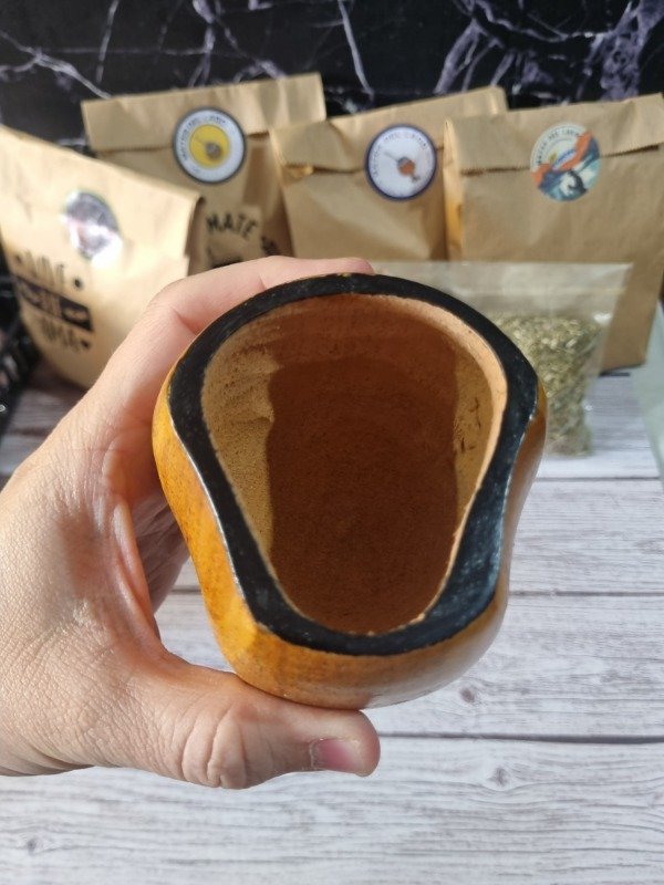 Producto - Mate Ranchero Original de Madera Laqueada. Pintado a Mano en Negro - 6