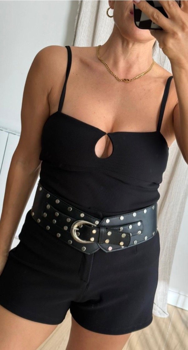 Producto - Musculosa tujica