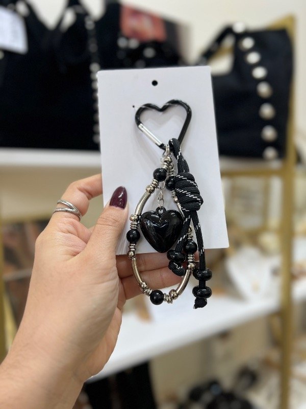 Producto - Llavero charm negro