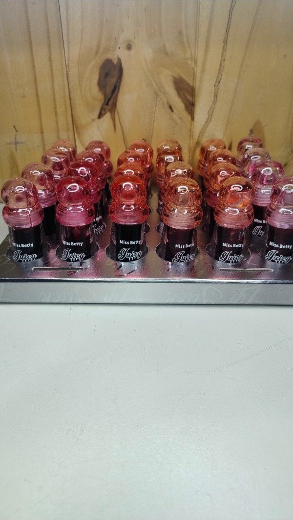 Producto - Labia tinta x4u.