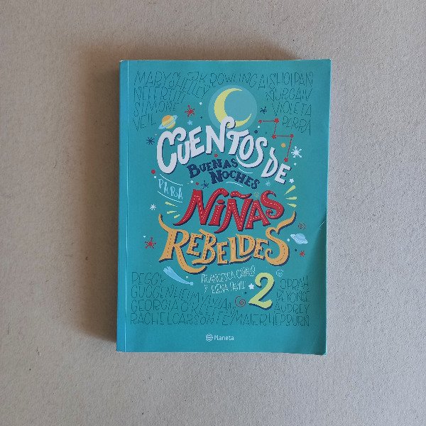 Producto - Cuentos de buenas noches para niñas rebeldes 2, Favilli, Cavallo (Detalles)