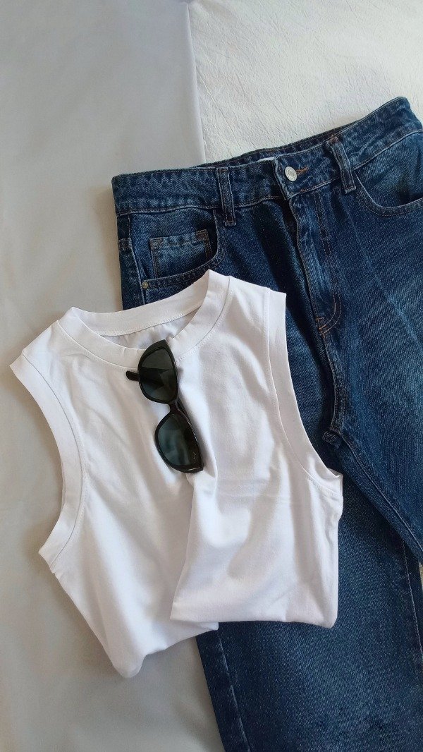 Producto - Musculosa Milan