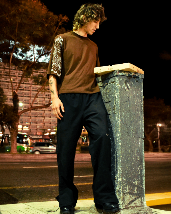 Producto - NONAME X BLEED  REMERA "ANTICIPAYOS"