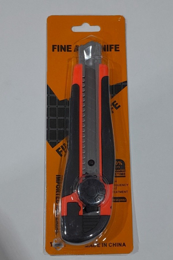 Producto - CUTTER EN BLISTER FINE ART KNIFE