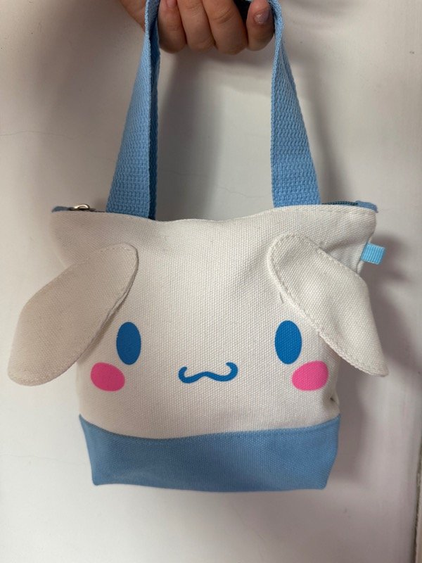 Producto - Cartera Cinnamoroll