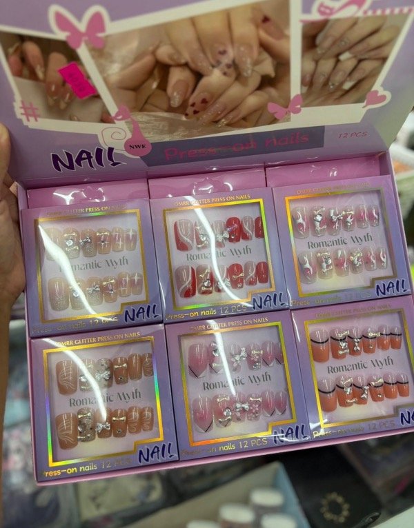 Producto - UÑAS POSTIZAS CON STRAS-mínimo mayorista 3