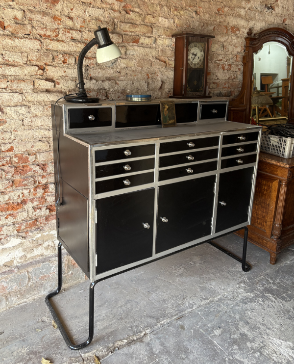 Producto - Antiguo Gabinete Medico