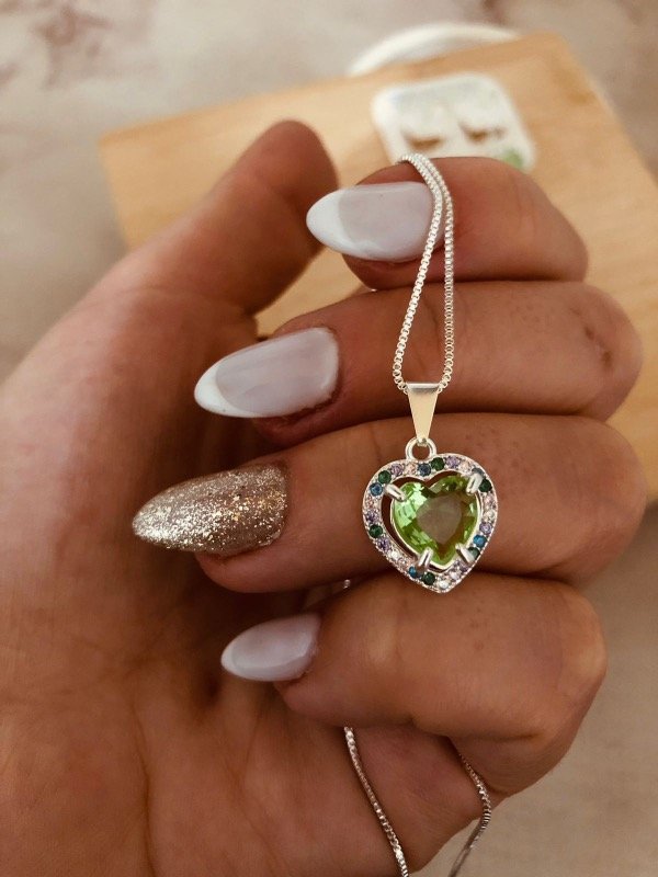 Producto - Conjunto Love verde manzana Swarovski Plata 925