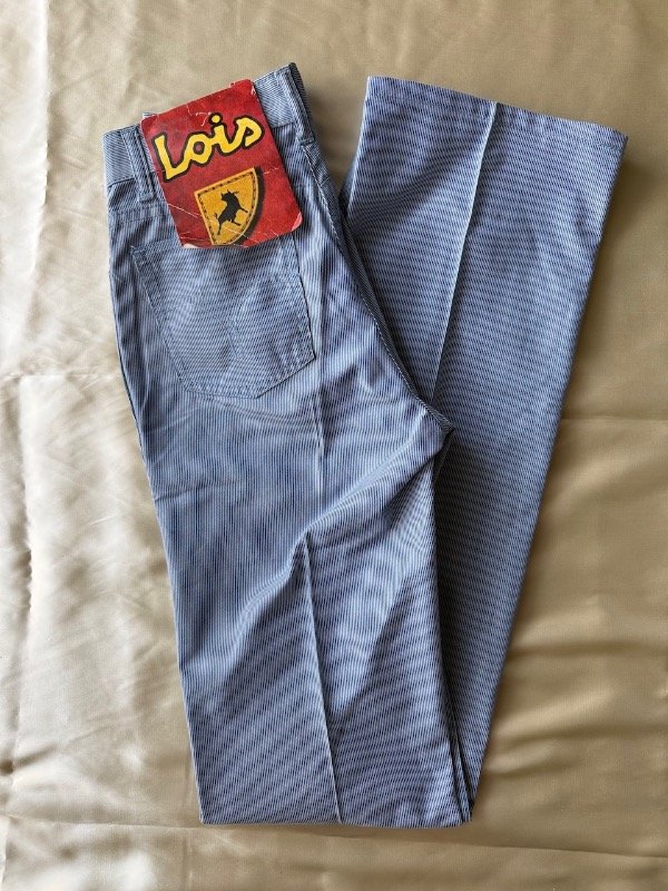 Producto - Lois rayadito azul y blanco