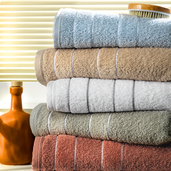 Producto - JGO DE TOALLA Y TOALLON VELVET
