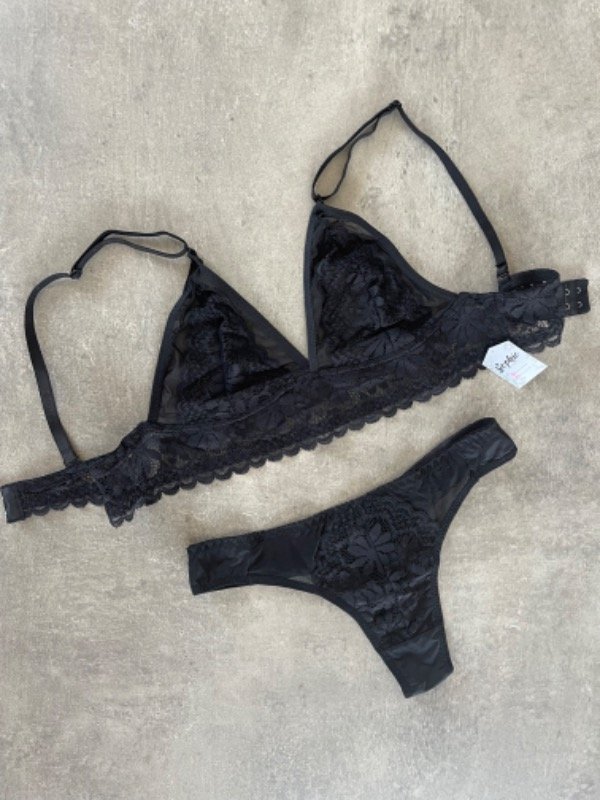Producto - SET AMORA NEGRO