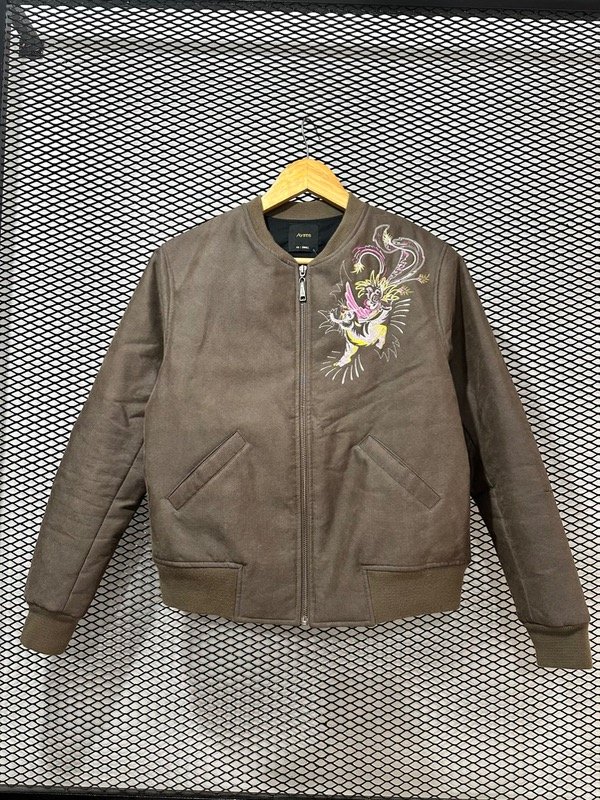 Producto - Campera AYRES TS/40
