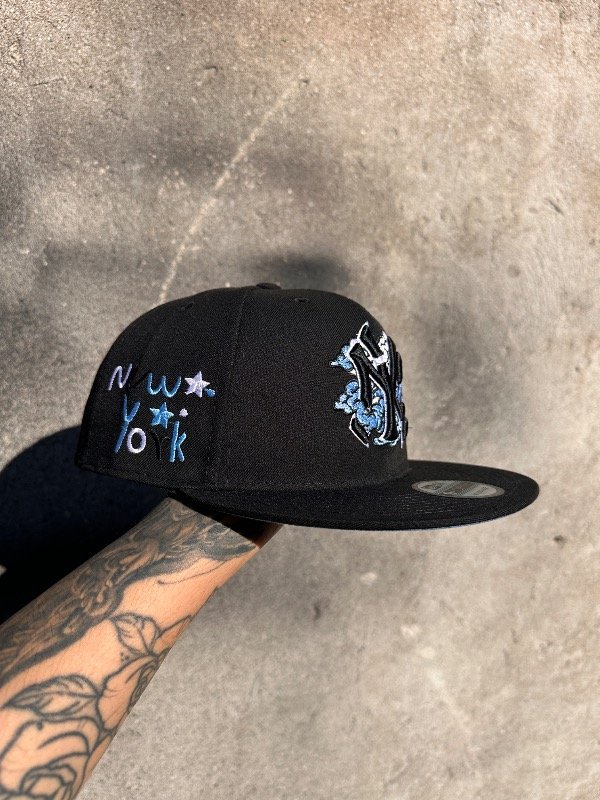 Producto - Gorra regulable NY Negro Celeste