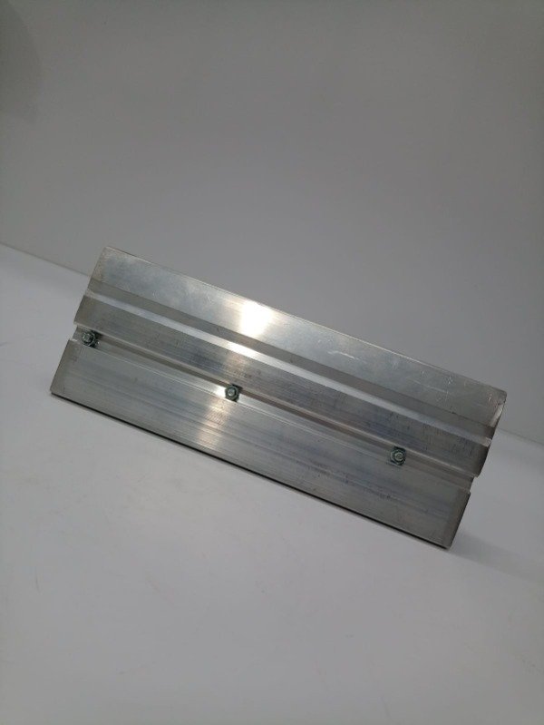 Producto - Maniguetas de aluminio