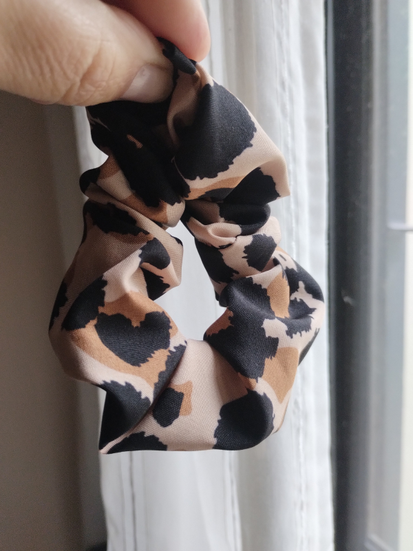 Producto - Scrunchie Lopardo