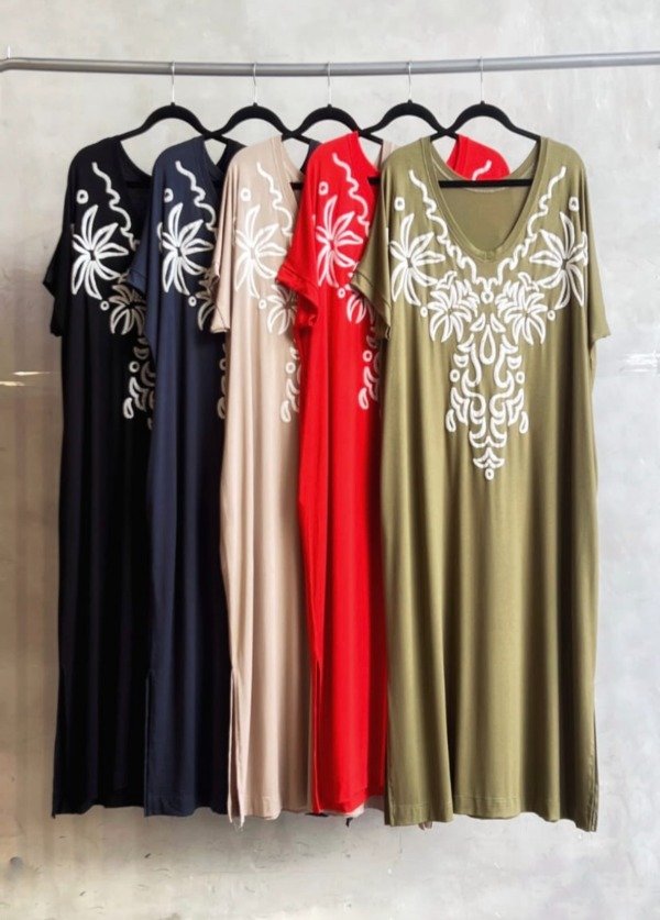 Producto - Maxi Vestidos Amplios Oversize abarca XXL XXXL Cuello V- Túnicas 49.000 Transf