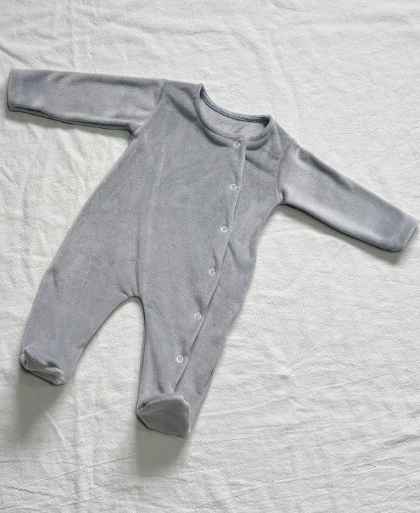 Producto - Enterito Plush Gris