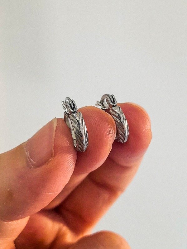 Producto - Aros Argollas Labradas en V