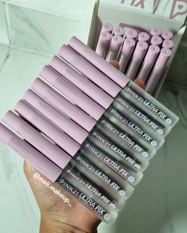 Producto - Gel de Cejas Ultra Fix PINK21