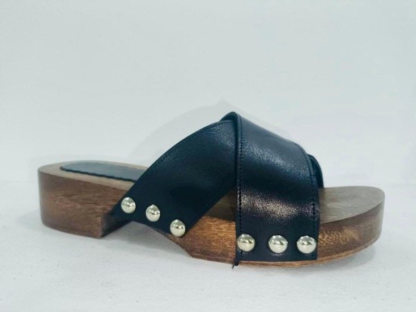 Producto - Clogs cruzados