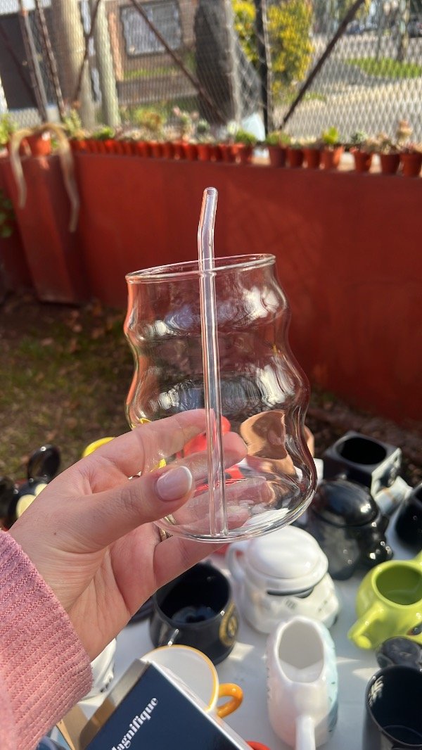 Producto - Vaso de vidrio ondulado