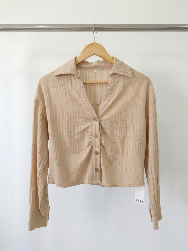 Producto - Camisa con frunce - Crema