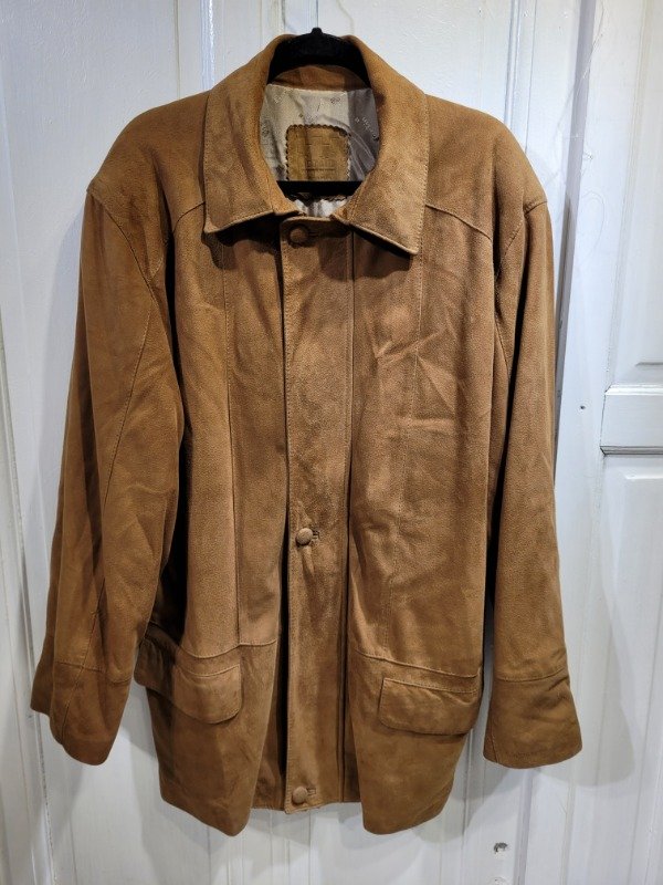 Producto - Campera FORTIN de nobuck marrón Talle XXL - PRECIO: 93X