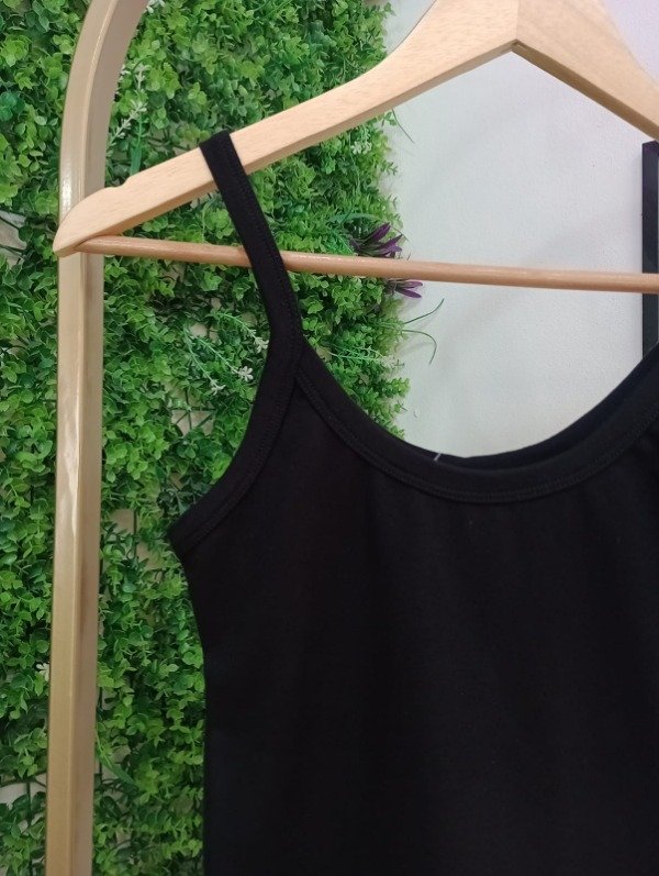 Producto - Musculosa básica de tiritas 0100