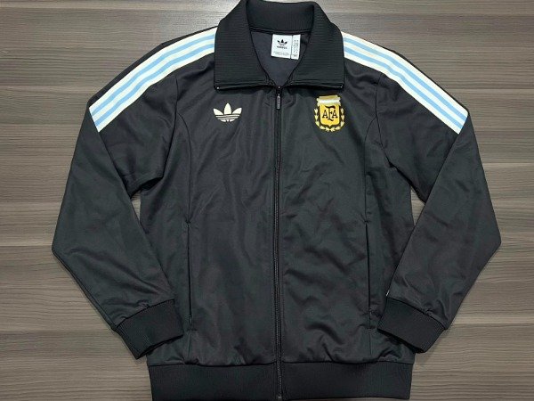 Producto - CAMPERA ARGENTINA ORIGINALS BECKENBAUER TALLE(L)