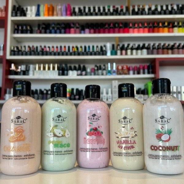 Producto - Crema exfoliante de manos 250cc By Sarac