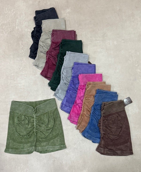 Producto - Short corte v atrás D elirio Prelavado N149