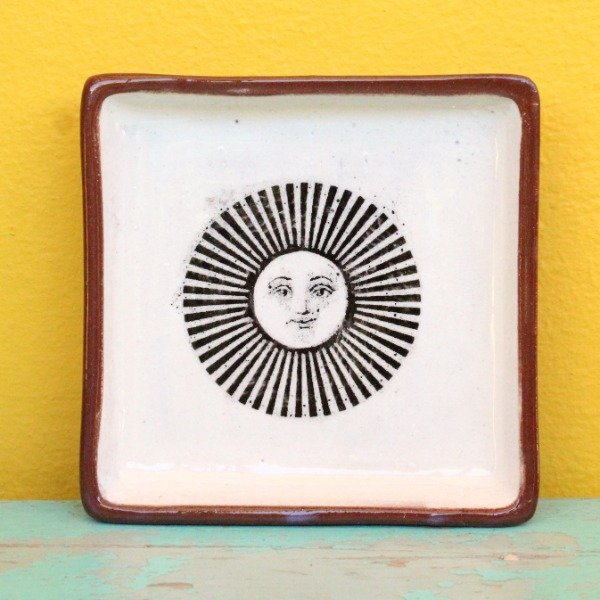 Producto - BARRO ROJO ENGOBE BLANCO- SOL DE MAYO