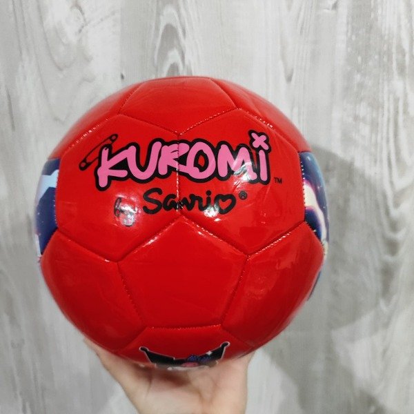 Producto - PELOTA DE FUTBOL KUROMI