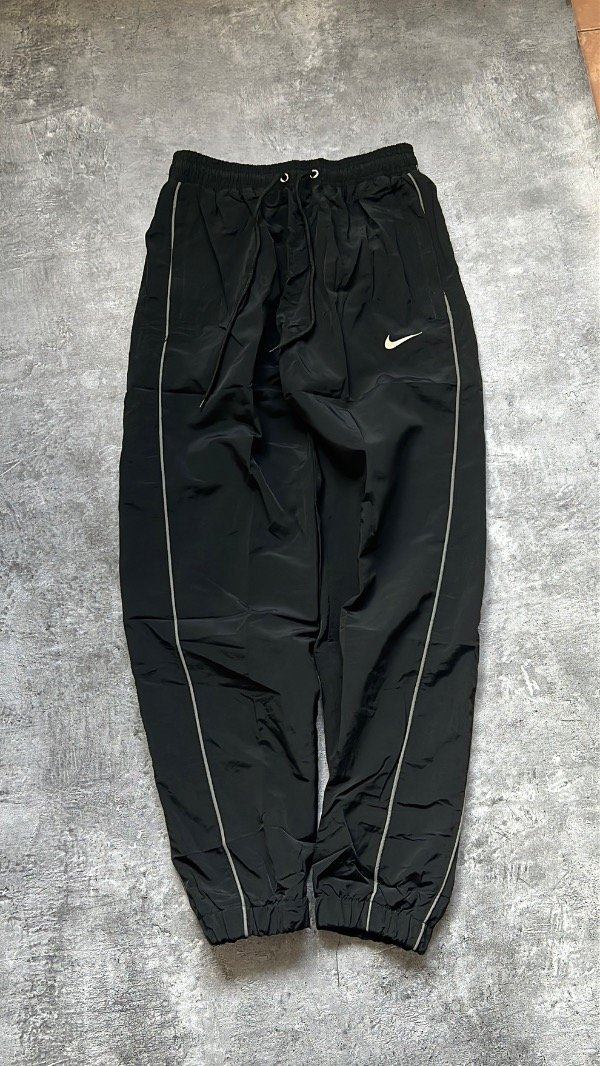 Producto - ROMPEVIENTO NIKE REFLEX