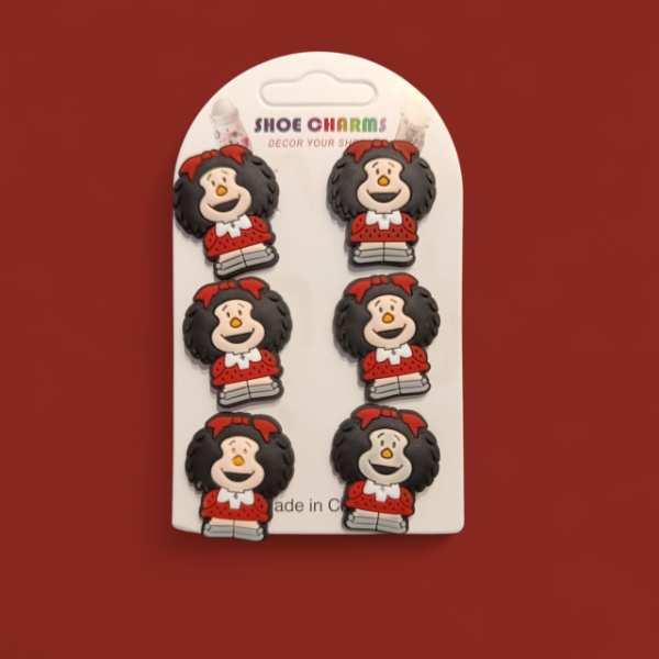 Producto - Pins para crocs Mafalda