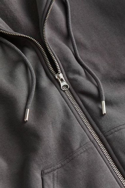 Producto - Campera Gris topo