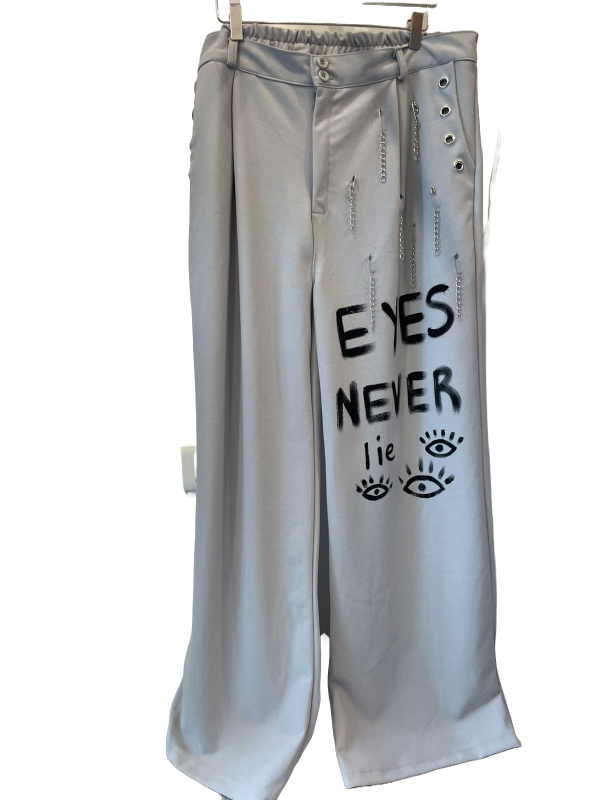 Producto - Pantalón Gris Eyes Never Lie