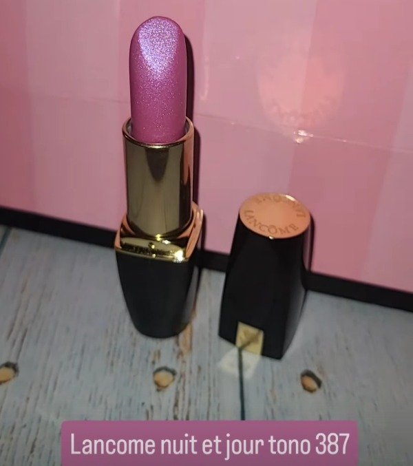 Producto - Lancome rouge magnetic tono 387 niut et jour
