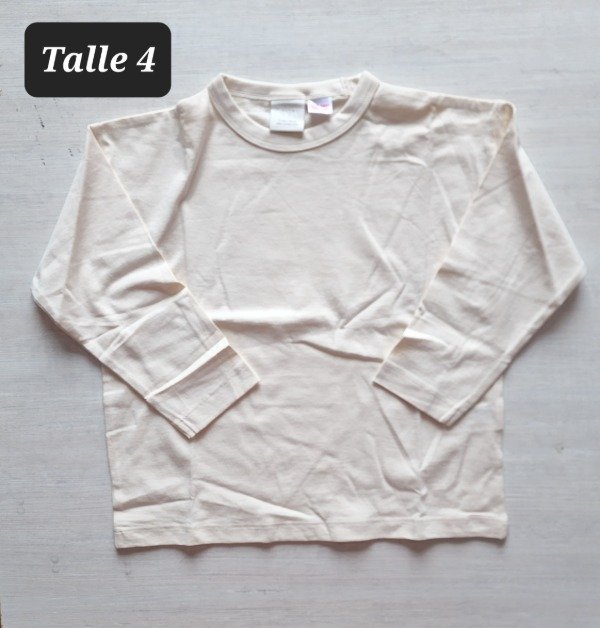 Producto - Remera manga larga zara talle 4 manteca