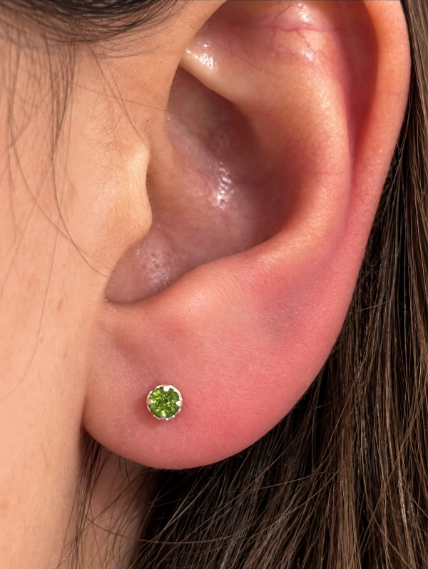 Producto - Abridor de plata laminada y piedra verde