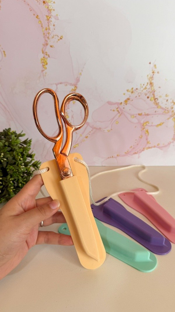 Producto - Estuche tijera colgante